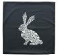Preview: Kissenhülle "Hase" 45x45 cm in schwarz, mit geometrischem Hasenmotiv, Rückseite weiß, Kissenbezug, Zierkissenbezug