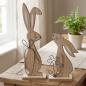 Preview: 2x Dekofigur Hase "Natur" aus MDF, bemalt, mit Metall Deko schwarz, Osterdeko, Osterhase, Hasendeko