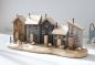 Preview: Dekoobjekt "Strandpromenade" aus Holz, Häuser mit Muscheln, Steinen und Sand, maritme Sommerdeko, Holzdeko