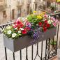 Preview: Balkon Blumenkasten "Grau" aus Metall, Pflanzkasten 90 cm lang, Balkonkasten mit integriertem Wasserablauf, Pflanzgefäß für Drinnen & Draußen