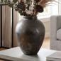 Preview: Dekovase "Metallic" aus Metall, mit Antik Finish in Gold, 23 cm hoch, Vase für Trockenblumen, Blumenvase, Tischvase für Zweige & Äste
