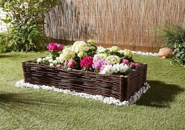 Preview: Gartenstecker "Weidenzaun" 100x20 cm, Beetbegrenzung aus Weide & Holz, Rasenkante, Beetzaun, Beeteinfassung, Staketenzaun