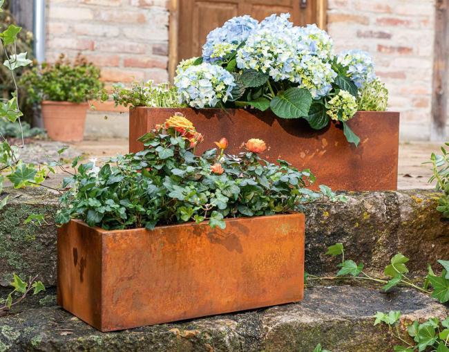 2x Pflanzkasten aus Metall mit Rost Finsih, Outdoor Blumenkasten, Pflanzkübel, Hochbeet, Gartendeko für Außen