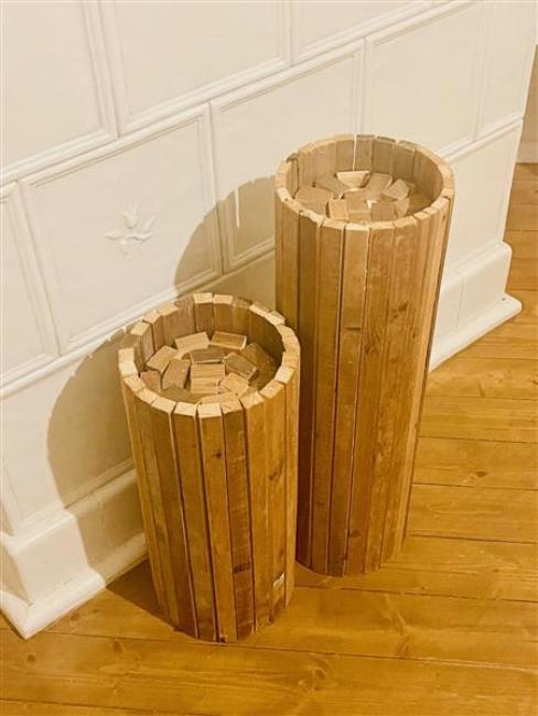 Preview: Windlichtsäule "Rustikal" aus recyceltem Holz, 49 cm hoch, Dekosäule, Holzsäule, Dekosäule mit Kerzenglas, Bodenwindlicht, Kerzensäule