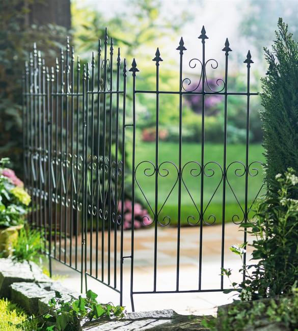 4x Dekozaun "Lilie" 111 cm hoch aus Metall, schwarz, Vintage Gartenzaun, Metallzaun, Steckzaun, Zierzaun, Vorgartenzaun