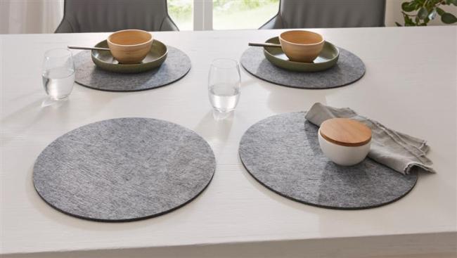Preview: 4er Set Platzmatte aus Filz, grau, rund, Ø 35 cm, Tischset, Platzset