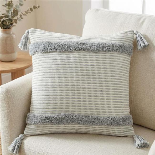 Preview: Kissenhülle "Stipes" mit Quasten 45x45 cm, creme / blau, Kissenbezug, Zierkissenbezug