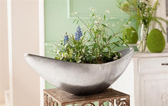Preview: große Pflanzschale "Silber" 60 cm lang, Pflanzgefäß im Antik Look, Blumenschale, Pflanzgefäß, Dekoschale