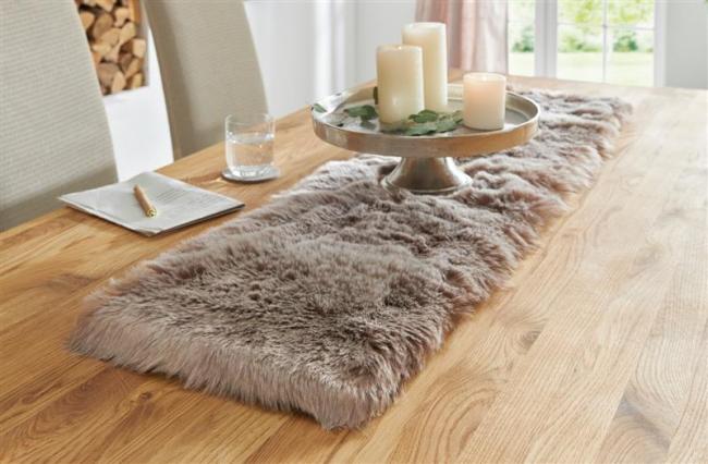 Preview: Tischläufer "Platin" aus Kunstfell, beige-braun, 30x120 cm