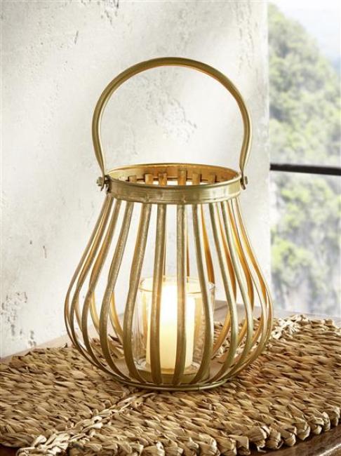 Preview: Windlicht "Gold" aus Metall mit Glaswindlicht, Hängewindlicht, Teelichthalter, Kerzenhalter, Tisch Dekoration für Wohnzimmer, Balkon & Garten