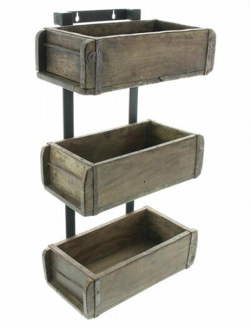 Preview: Wandregal "Kolonial" aus recyceltem Holz im Used Look mit 3 Holzkisten, Hängeregal Pflanzenregal, Blumenregal