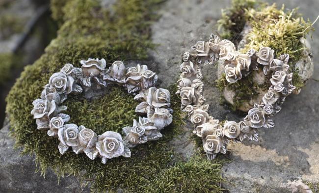 Dekoset "Rosen" Kranz & Herz aus Polyresin, wetterfest, Wandschmuck, Türschmuck, Grabschmuck, Gartendeko für Draußen