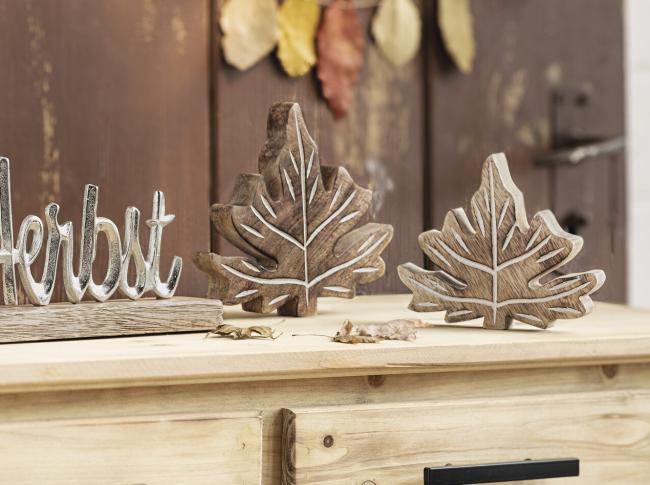 2x Deko Blatt "Geflammt" aus Mango Holz, 12 + 16 cm hoch, Herbstdeko, Tischdeko, Fensterdeko