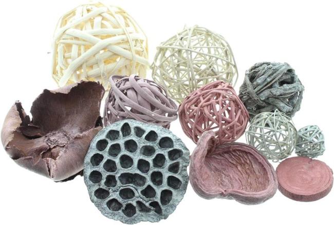 Preview: Dekoset "Colorful Nature" aus Rattan Kugeln und Fruchthülsen, gefärbt, Ø 4-10 cm, Kugelset, Naturdeko, Tischdeko, Vasenfüller