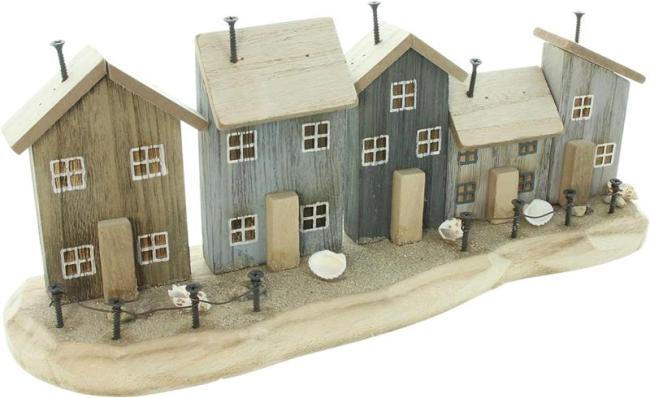 Dekoobjekt "Strandpromenade" aus Holz, Häuser mit Muscheln, Steinen und Sand, maritme Sommerdeko, Holzdeko