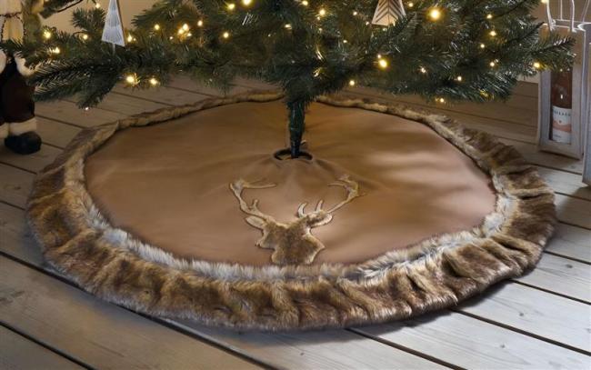 Preview: Christbaumdecke "Hirsch" in braun, Ø 120 cm, mit Kunstfell, Weihnachtsbaum Rock / Decke