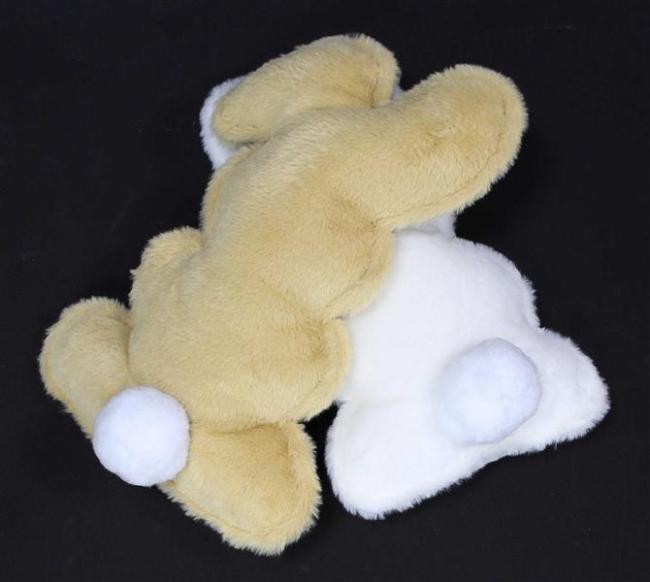 2x Dekokissen "Häschen" Kuschelkissen aus Kunstfell in Hasen Form, weiß + braun, Hasenkissen, Osterhase, Sofakissen, Osterdeko