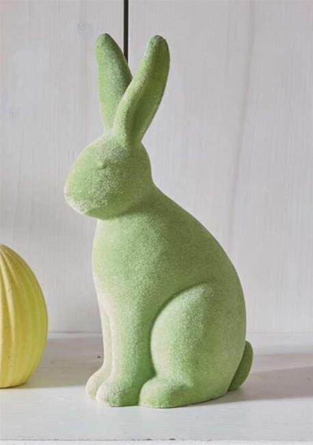 Osterhase "Samt" in grün, Hase aus Terracotta mit Samtbezug, 25 cm hoch, Dekofigur, Osterdeko, Osterfigur
