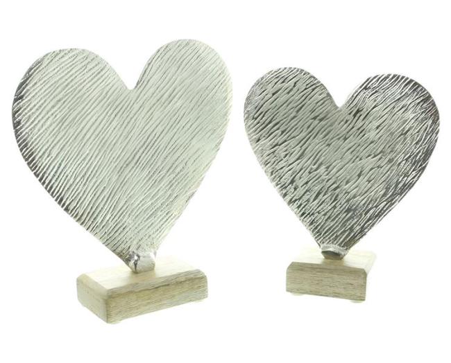 Preview: 2x Dekofigur Herz "Silber" aus Aluminiumguss in silber, Antik Finish, Sockel aus Mango Holz, Dekoherz