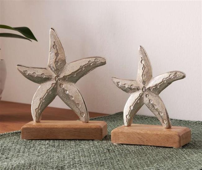 Preview: 2x Dekofigur "Seestern" aus Aluminium im Antik Design, Sockel aus Mango Holz, Tischdeko maritim