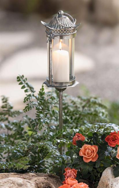 Stablaterne "Fleur" aus Metall, silber, im Antik Look, Outdoor Garten Laterne, Gartenstecker, Kerzenhalter