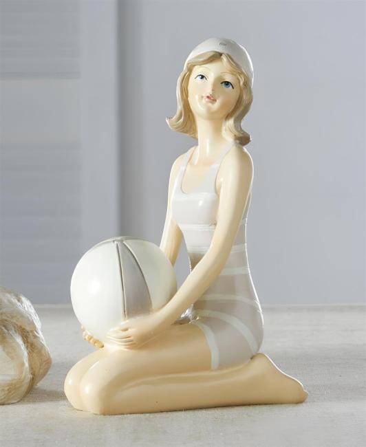 Dekofigur "Stranddame mit Ball", maritim, aus Polyresin, nostalgische Strandfigur, Badenixe, Outdoor Gartendeko