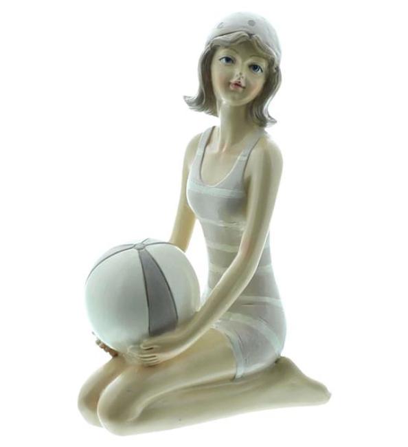 Preview: Dekofigur "Stranddame mit Ball", maritim, aus Polyresin, nostalgische Strandfigur, Badenixe, Outdoor Gartendeko