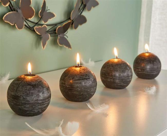 Preview: 4x Kugelkerze "Black" in schwarz, Ø ca. 8 cm, schwarze Kerzen, Wachs, Wachskerzen, Brenndauer 24 Stunden