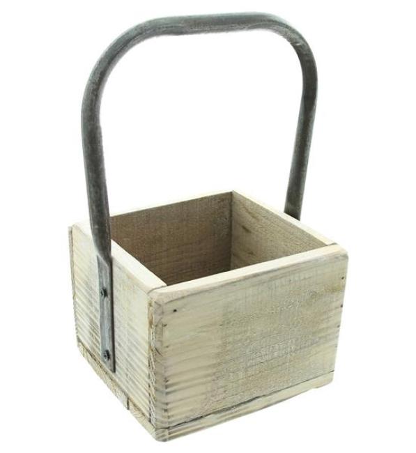 Preview: Dekokiste "Rustikal" aus Holz, weiß gekalkt, Aufbewahrungskiste, Holzkiste klein, Vintage Holzbox natur, Kiste quadratisch, Aufbewahrungsbox