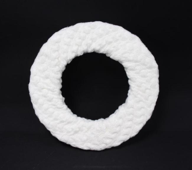 Preview: großer Kranz "Kuschelstrick" Dekokranz in Wolloptik, weiß, Ø 40 cm, Wandkranz, Türkranz, Tischkranz