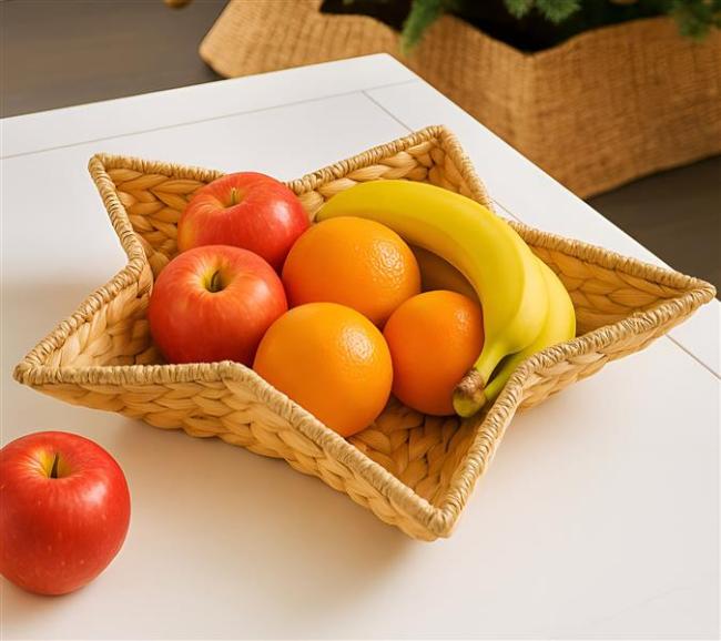 Preview: große Schale "Stern" aus Wasserhyazinthe, Dekoschale Ø 37 cm, Obstschale, Tischdeko