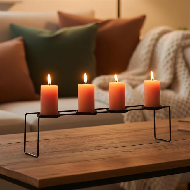 Kerzenständer "Quattro" aus Metall, schwarz, Kerzenhalter für 4 Stumpenkerzen / Teelichter, 59 cm lang