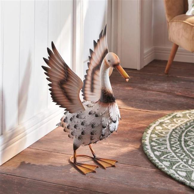 Preview: Dekofigur "Gans" aus Metall, 43 cm hoch, Frühlingsdeko, Osterdeko, Gänsedeko groß