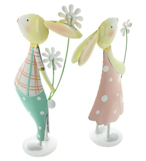 2x Dekofigur "Verliebte Hasen" aus Metall, Osterhasen 34 + 38 cm hoch, Osterdeko, niedliche Metalldeko für Ostern