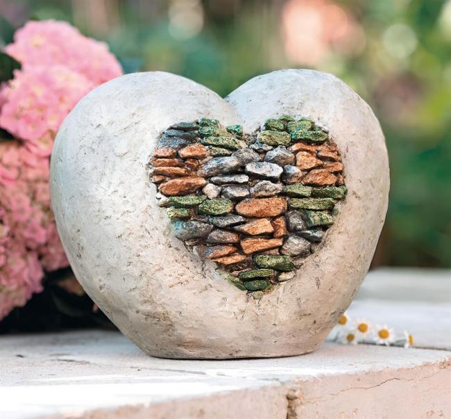 Dekoherz "Mosaiksteine" aus Magnesiumoxid, 23 cm hoch, Herzdeko, Balkon & Gartendeko für Draußen