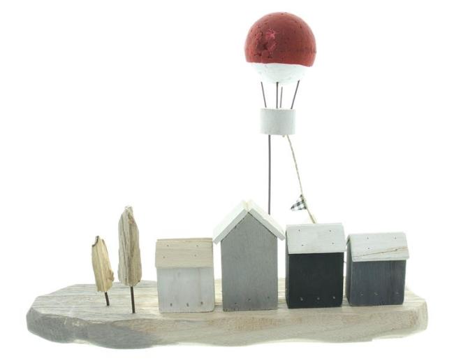 Dekoobjekt "Promenade" aus Holz mit Heißluftballon, maritime Sommerdeko in natur grau weiß, Holzdeko