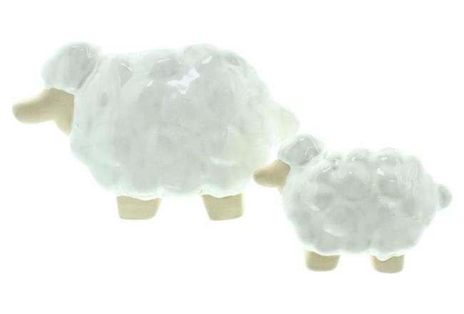 2x Dekofigur "Schäfchen" aus Porzellan, beige / weiß, Deko Schaf & Lamm, Osterdeko, kleine Osterfiguren
