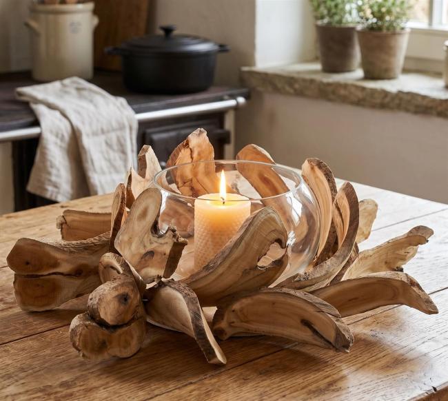 Dekokranz "Holzscheiben" mit Windlicht, Ø 45 cm groß, Tischkranz, Holzkranz mit Kerzenglas, Vase, Kerzenständer