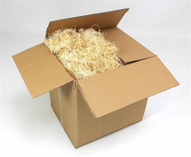 Preview: 10kg Holzwolle “Natur" zum Basteln, hell, Dekomaterial, Polstermaterial, Füllmaterial