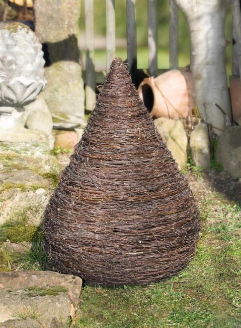 Dekokegel aus Reisig, 80 cm hoch, im Landhaus Stil, Outdoor Gartenkegel, Naturdeko, Deko Kegel für Garten & Terrasse