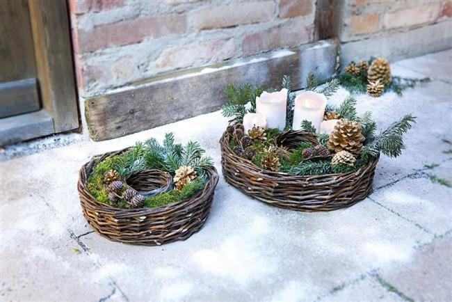 Preview: 2x Pflanzrad aus Weide, braun, Pflanzschale, Blumenschale, Pflanzgefäß, Blumentopf, Gartendeko für Draußen