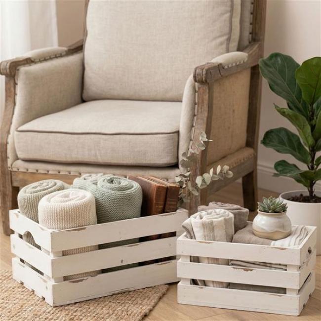 Preview: 2x Aufbewahrungskiste aus Holz in creme weiß, im Shabby Look, Weinkiste, Wandregal, Holzkiste, Holzstiege