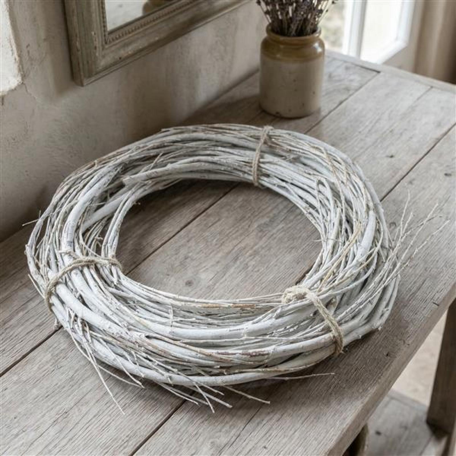 Reisigkranz "White Charme" Ø 45 cm groß, weiß, Tischkranz, Wandkranz, Türkranz