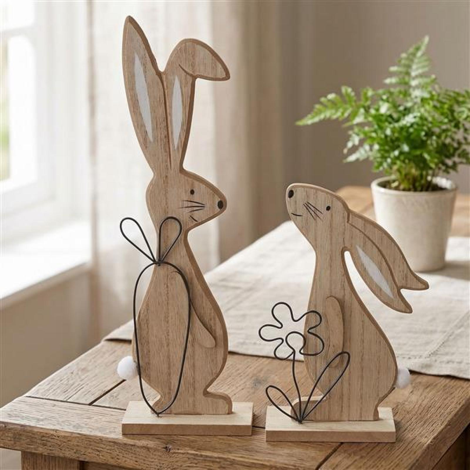 2x Dekofigur Hase "Natur" aus MDF, bemalt, mit Metall Deko schwarz, Osterdeko, Osterhase, Hasendeko