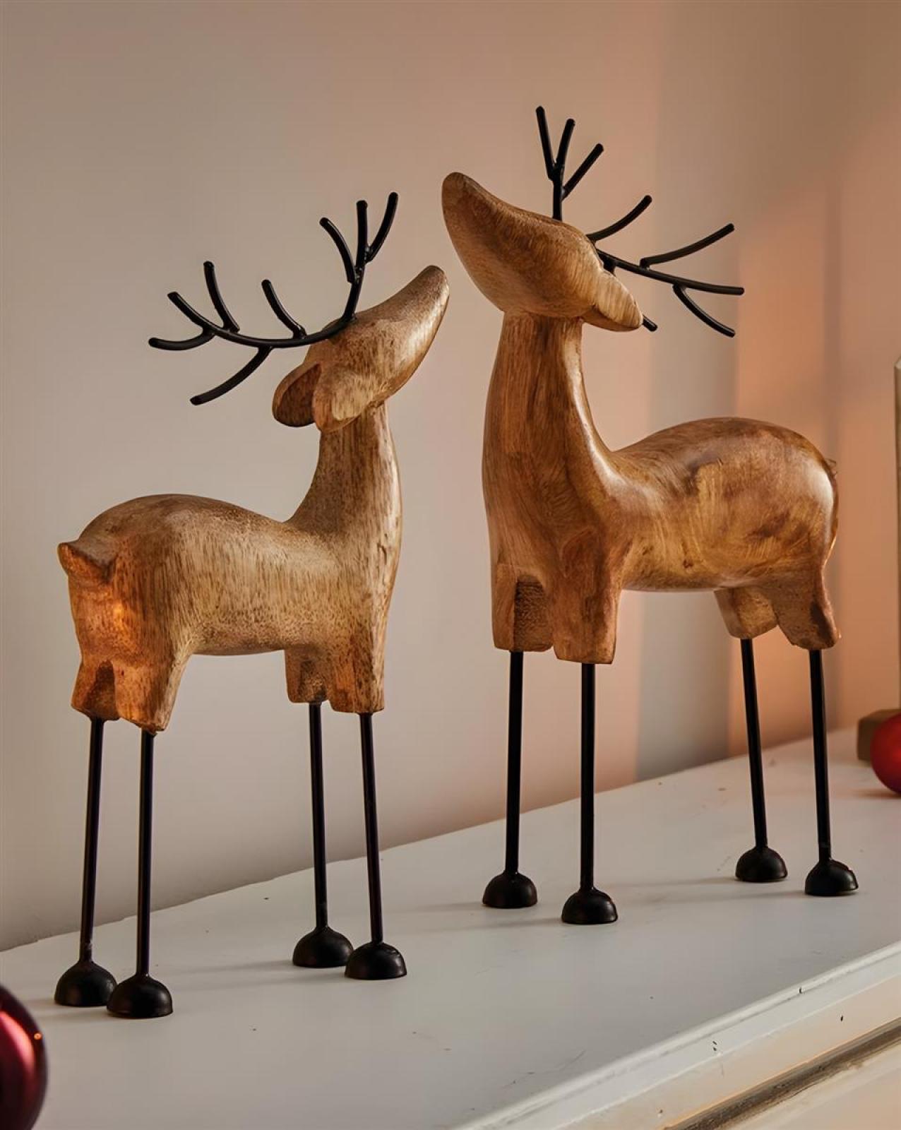 2x Dekofigur "Rentier" aus Mango Holz & Metall, Winterdeko, Weihnachtsdeko