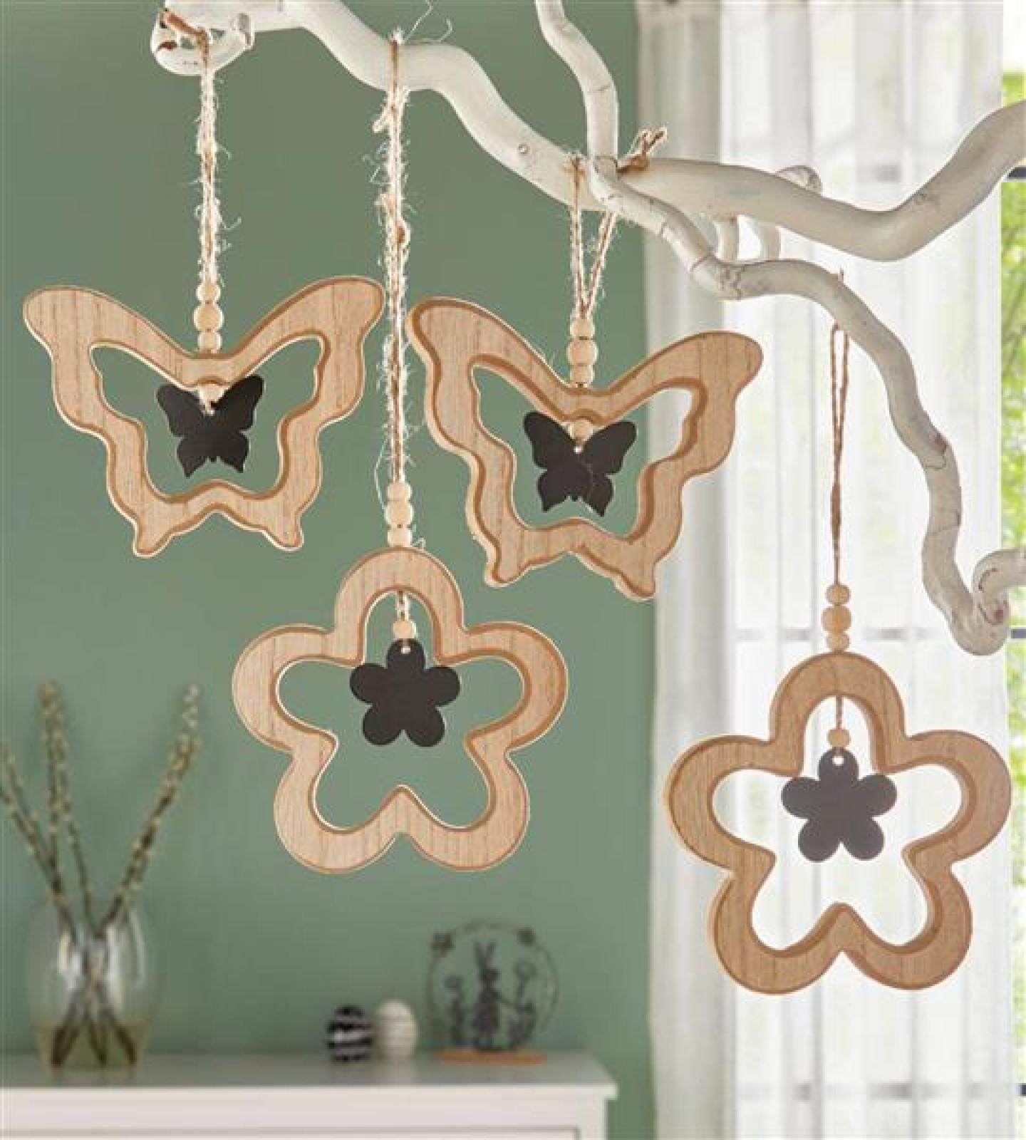 4 Dekohänger "Schmetterling & Blume" aus MDF & Metall, Fensterdeko zum Aufhängen, Frühlingsdeko hängend