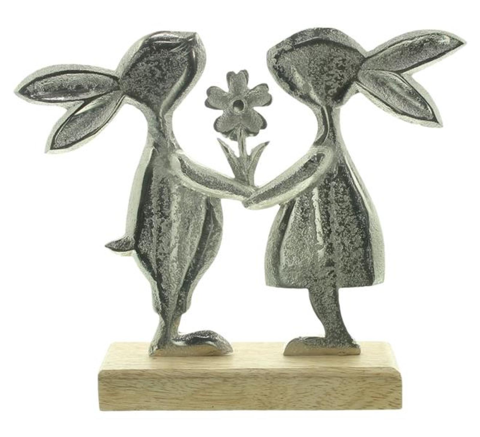 Osterfiguren "Hasenpaar mit Blumen" Osterhasen aus Aluminium, silber mit Antik Finish, 24x20 cm, Osterdeko, Deko Figur
