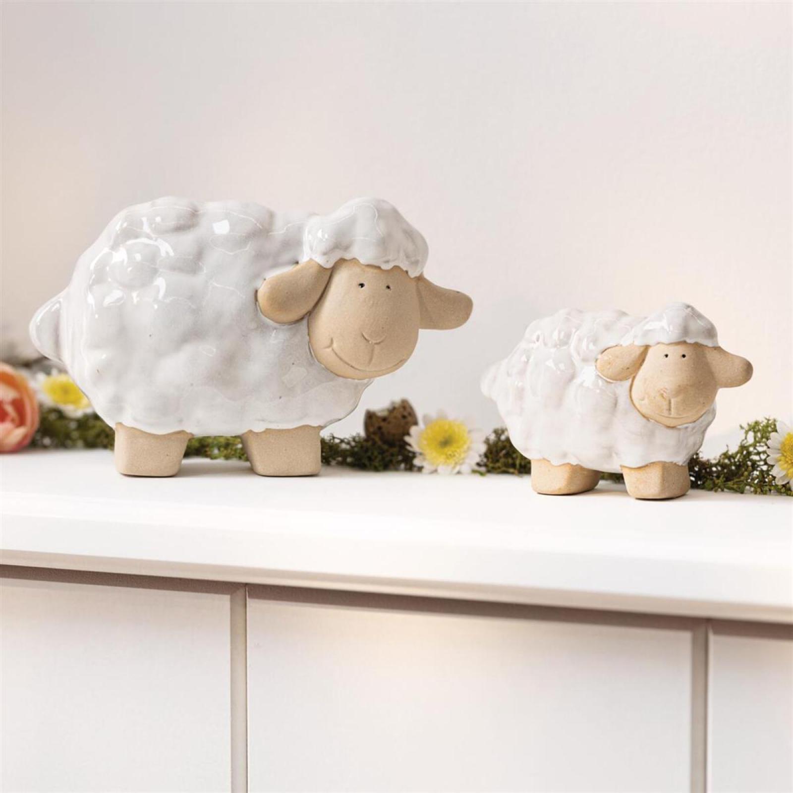 2x Dekofigur "Schäfchen" aus Porzellan, beige / weiß, Deko Schaf & Lamm, Osterdeko, kleine Osterfiguren