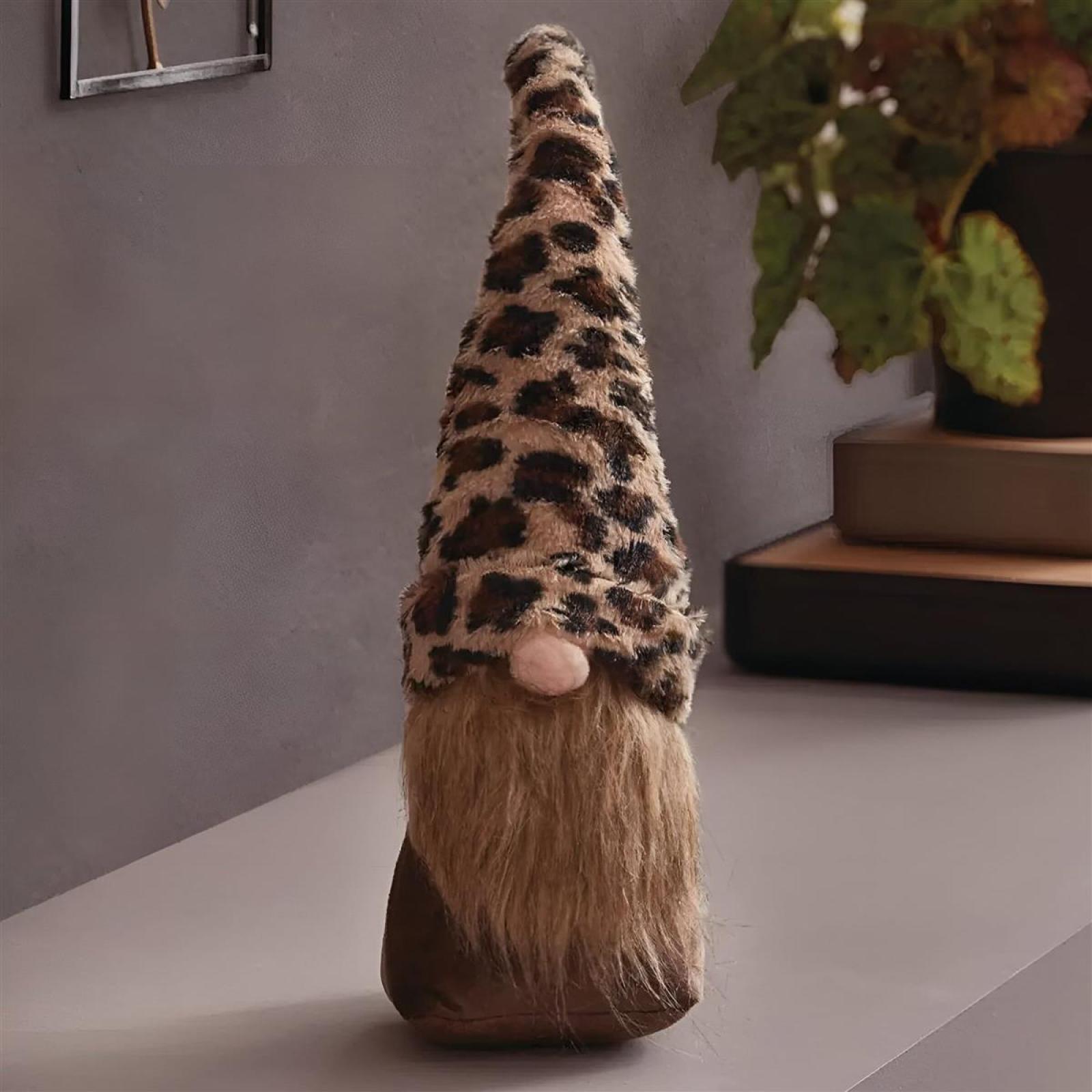 Wichtel "Leo" 42 cm groß, stehend, Wichtelfigur mit Leopardenmuster, Dekowichtel Leopard, Türstopper