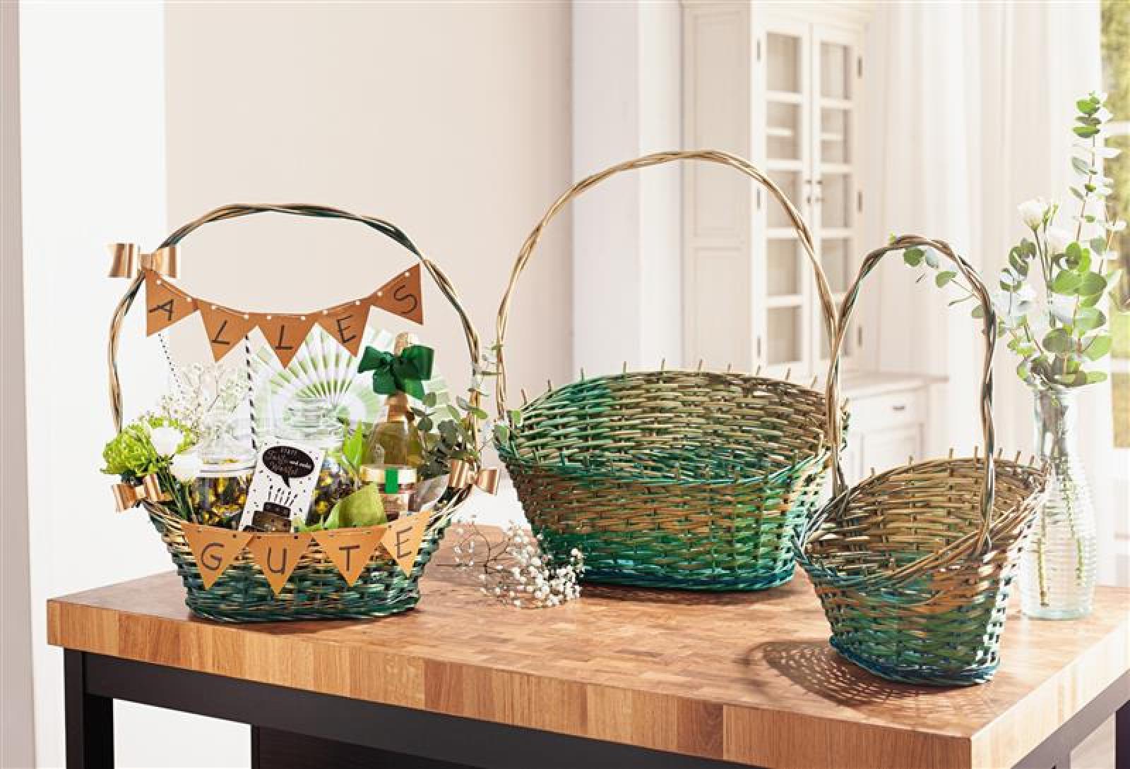 Präsentkorb grün / gold groß, aus Weide, Geschenkkorb leer, Henkelkorb, Weidenkorb